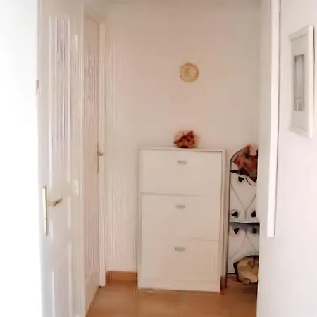 Ferienhaus Maison Conviviale Avec Vue Sur La Montagne A Sainte-Maxime