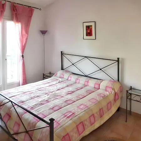 Maison De 3 A Maxime A 200 M De La Avec Jardin Clos Et Wifi