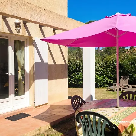 Maison Conviviale Avec Vue Sur La Montagne A * Sainte-Maxime